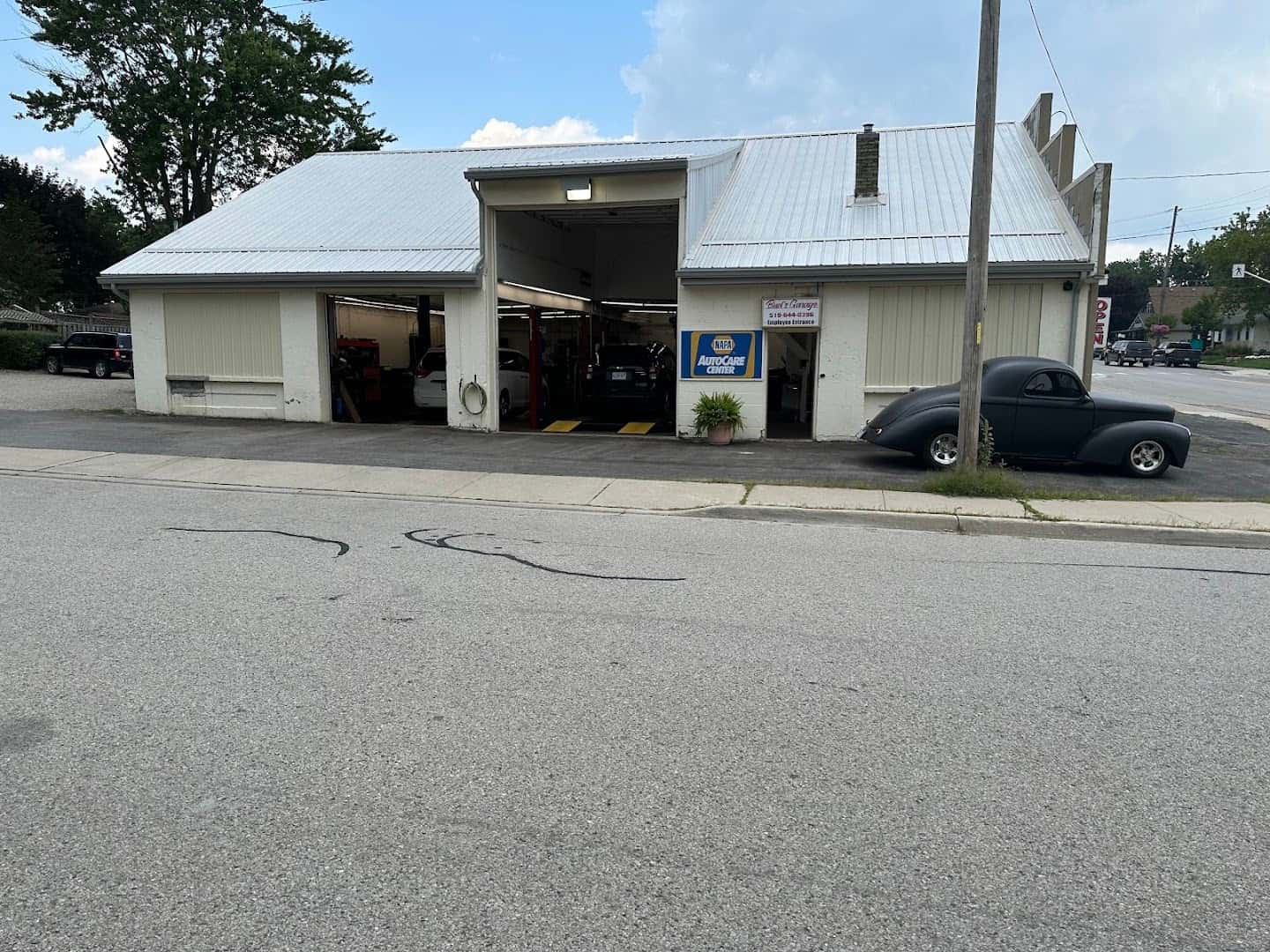 Bud's Garage — Auto Services photo 3 of 5