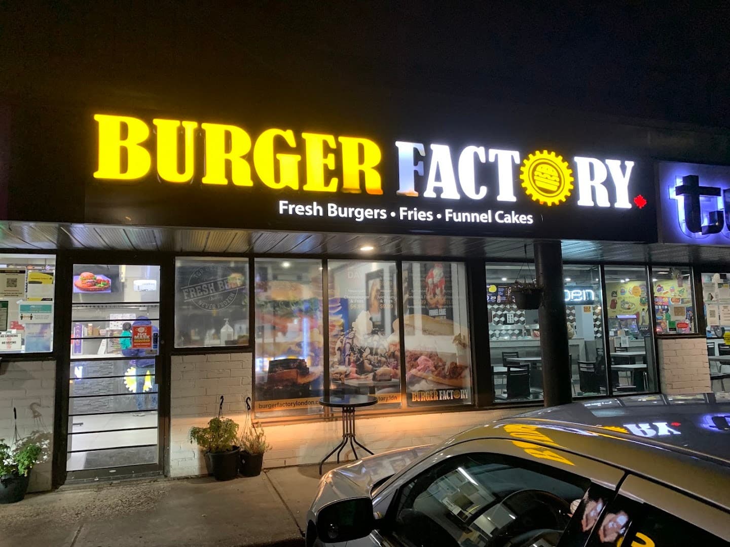 Burger Factory — Restaurants photo 1 of 3