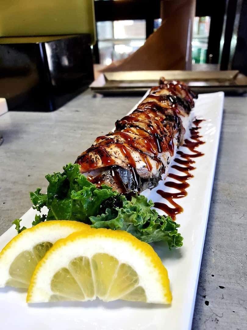 UMIYA SUSHI — Restaurants photo 3 of 5