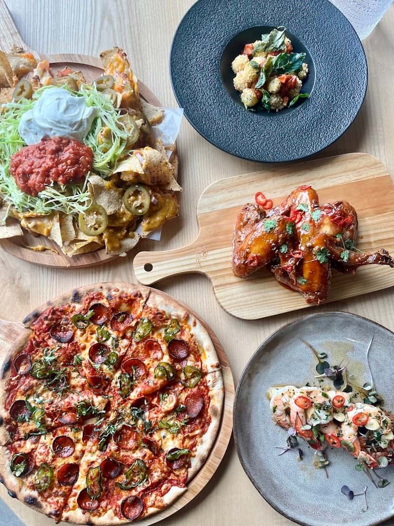 Los Olivos — Restaurants photo 3 of 5
