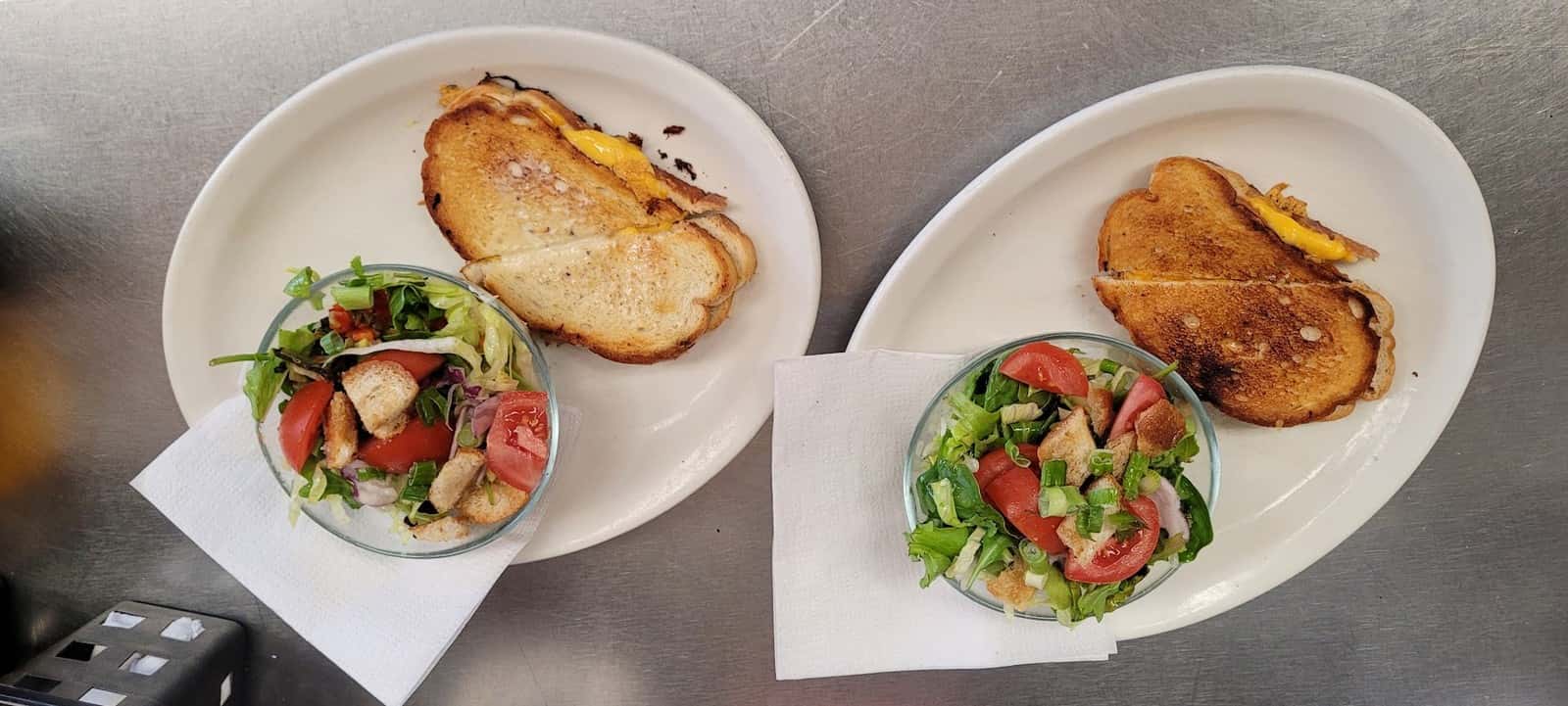 Kathy's Country Kitchen — Restaurants photo 2 of 5