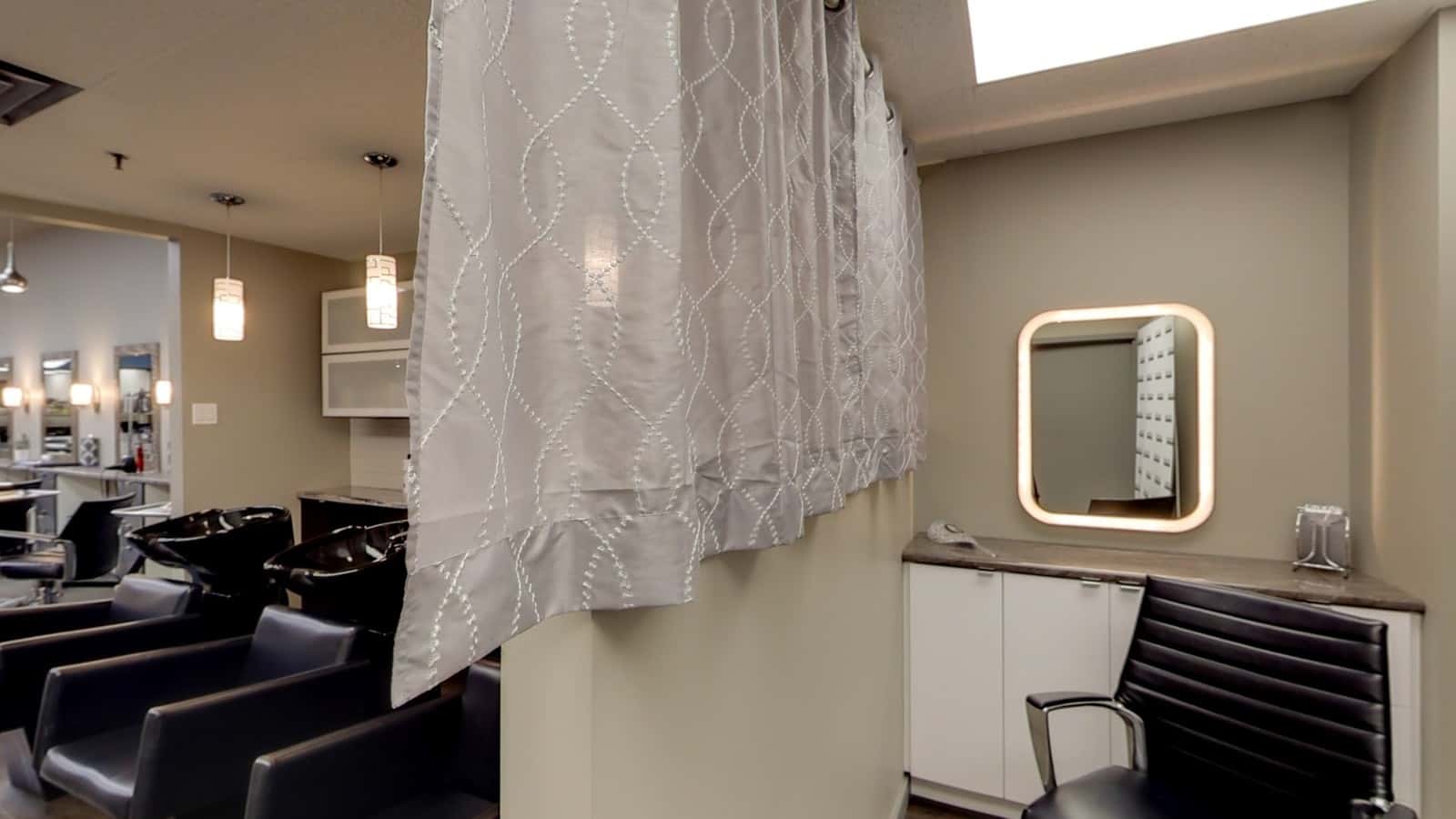 Groove Hair Lounge — Hair Salons & Barbers photo 3 of 5
