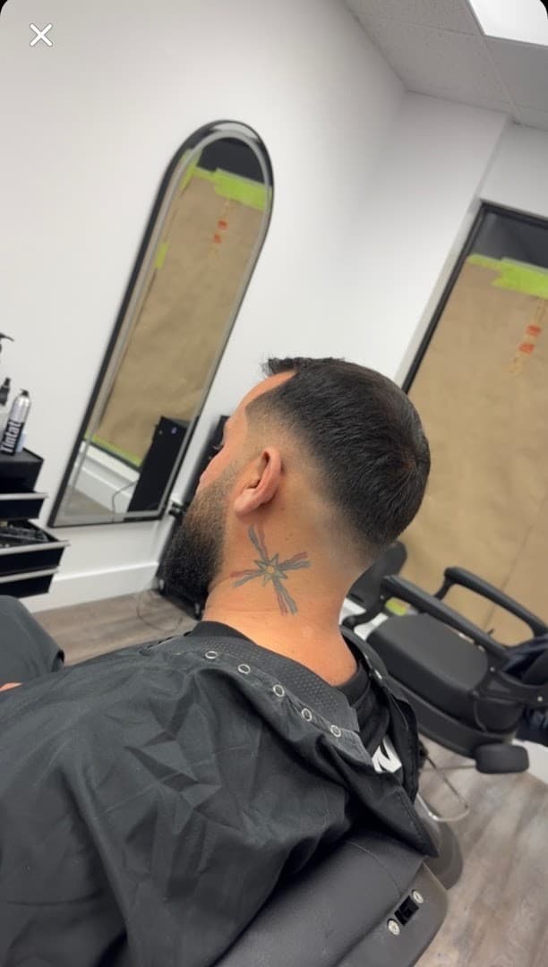 Babylon’s barbershop — Hair Salons & Barbers photo 1 of 5