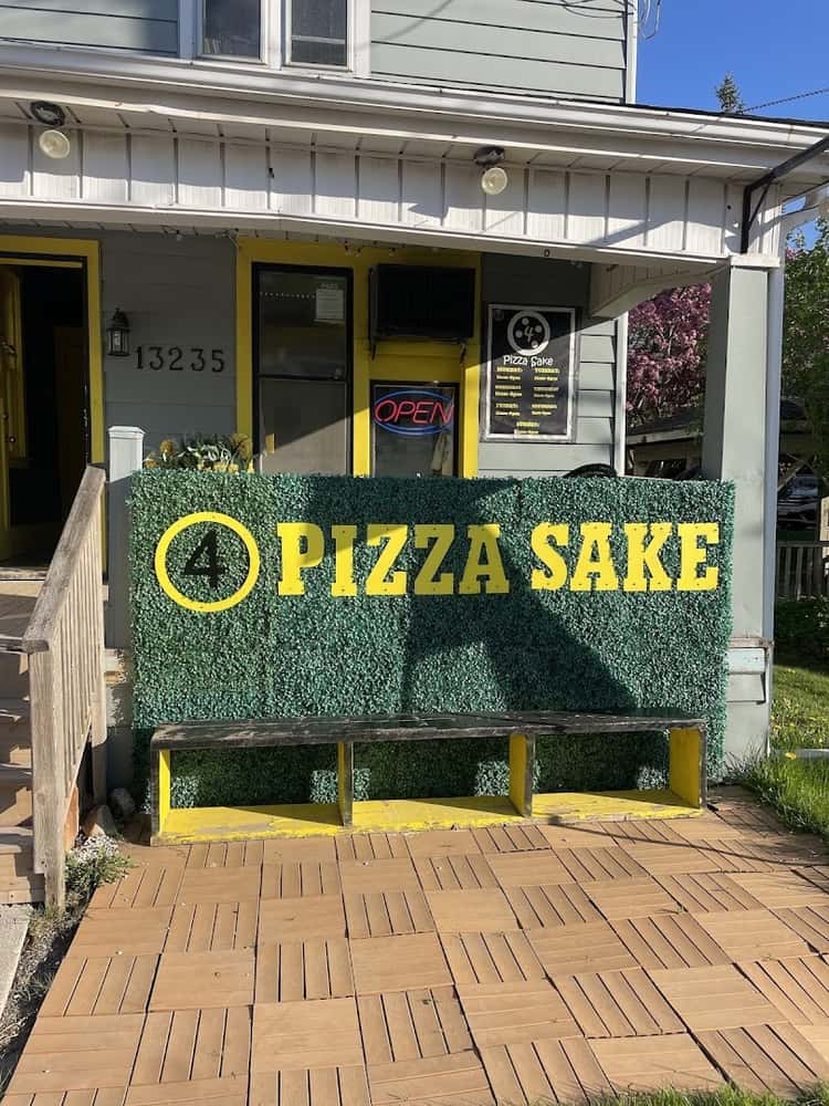 4 Pizza Sake