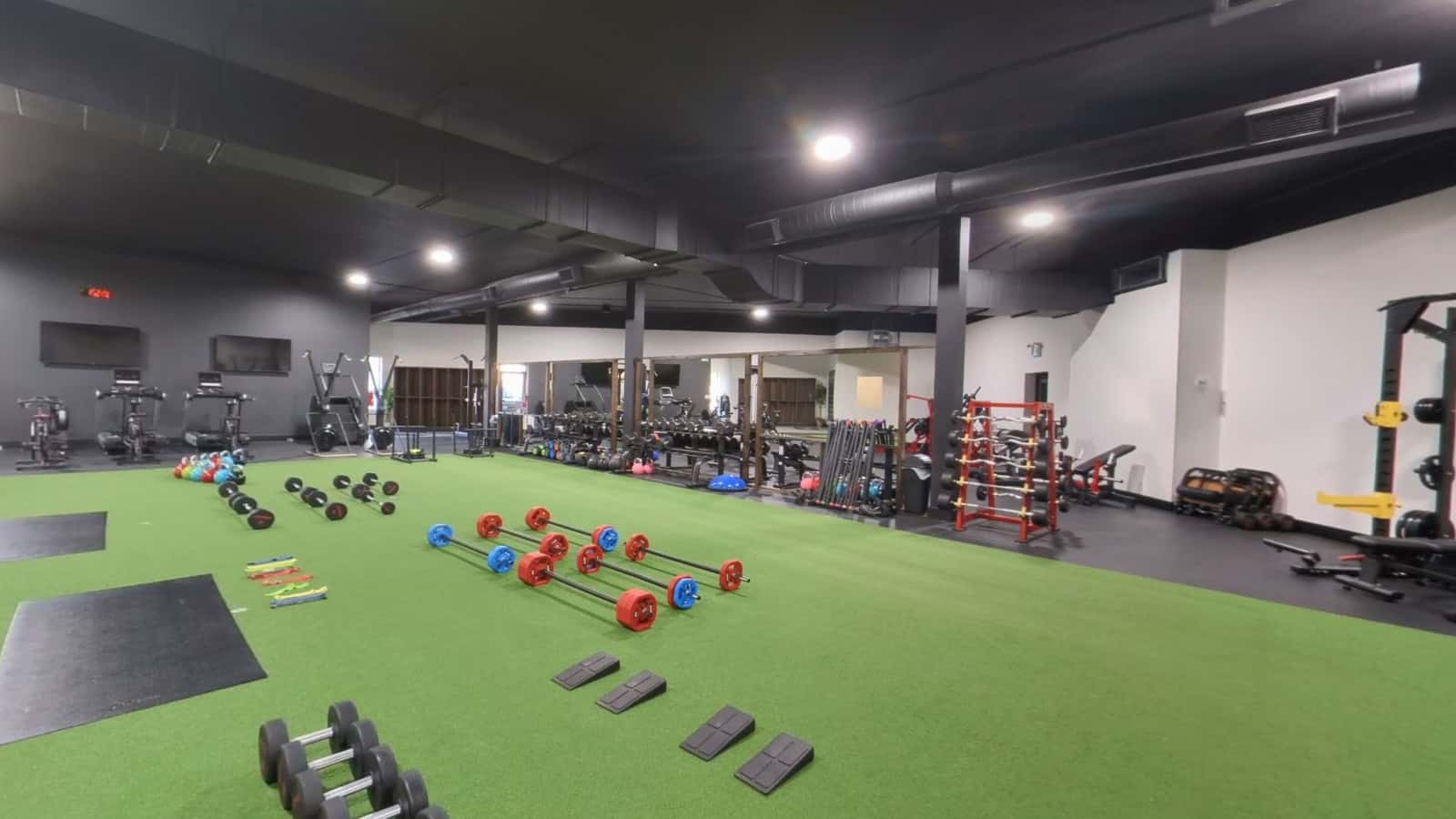 BP8 Fitness — Fitness & Gyms photo 3 of 5