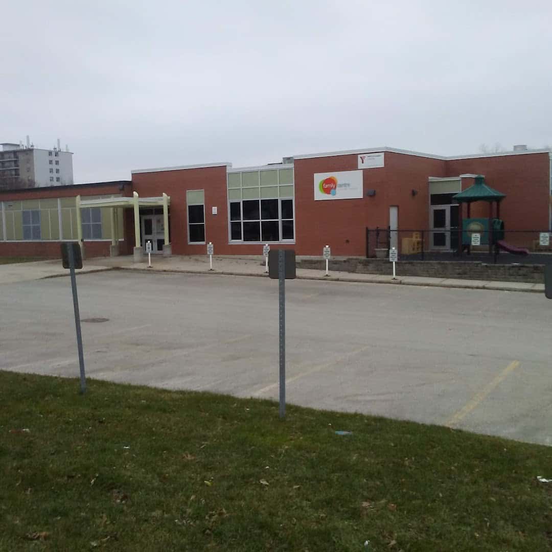 Family Centre Carling-Thames — Family Fun & Recreation photo 3 of 4