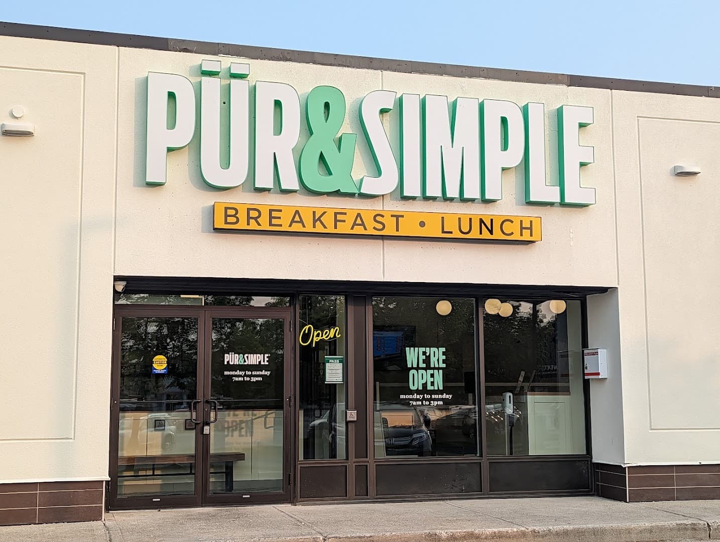 Pür & Simple — Coffee Shops & Cafes photo 1 of 4