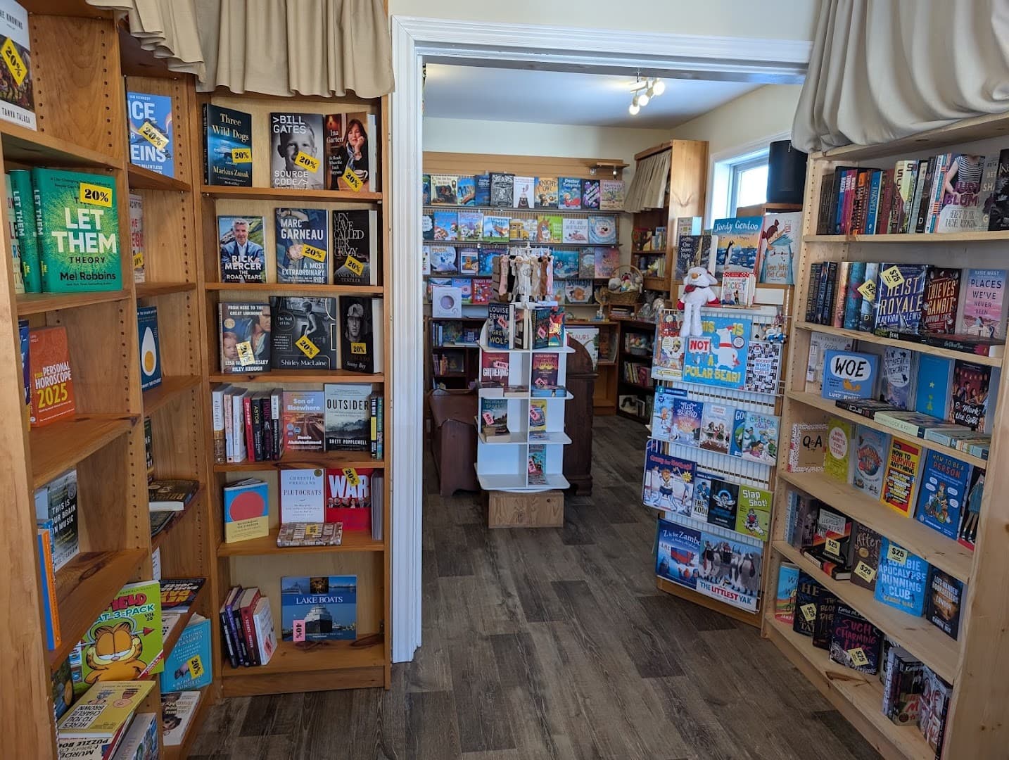 Bookmarks The Spot — Retail & Boutiques photo 1 of 5