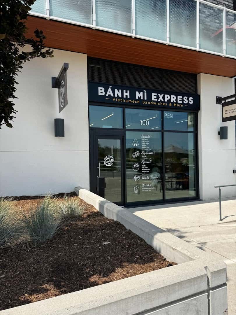 Bánh Mì Express — Restaurants photo 1 of 5