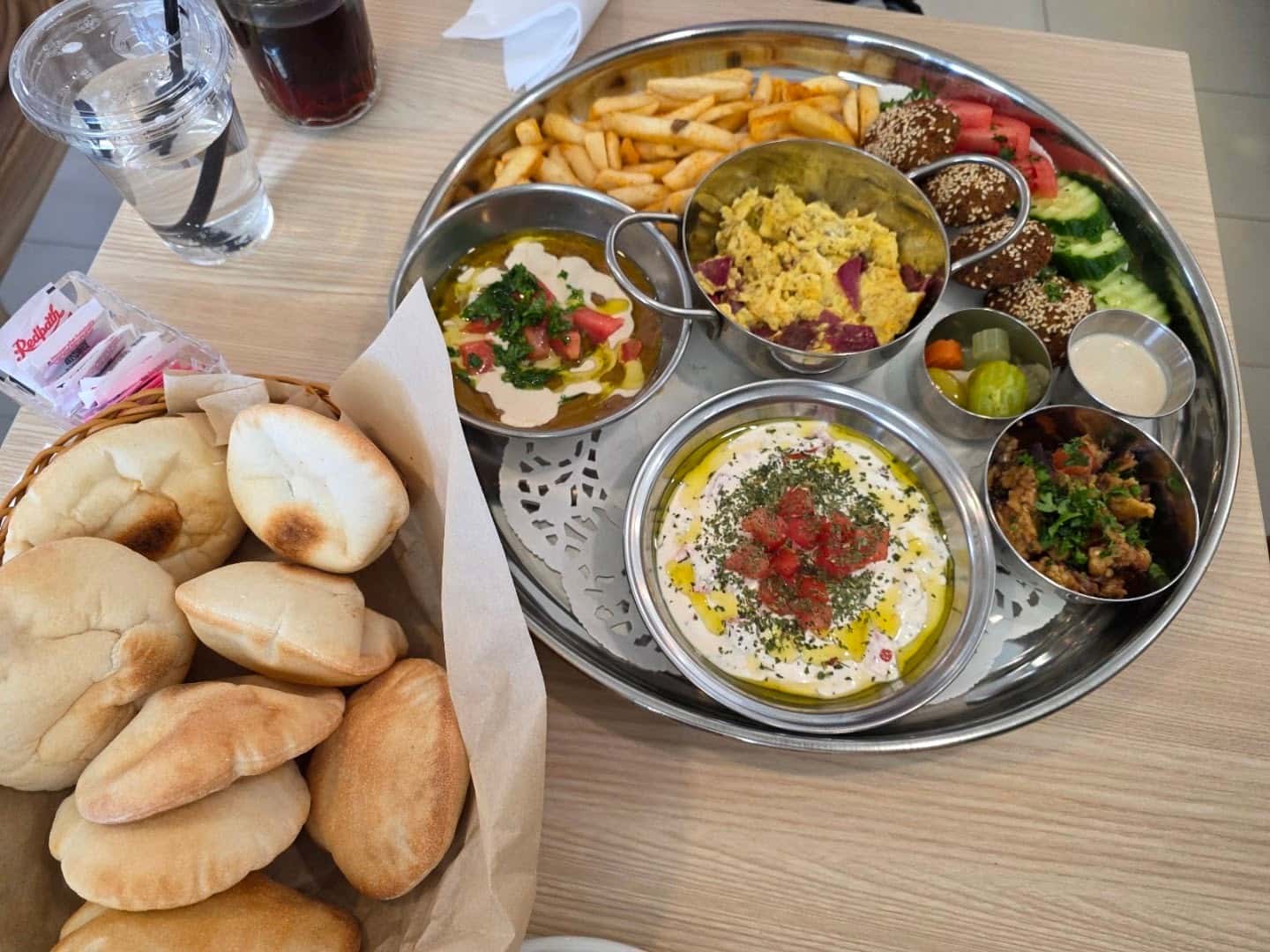 Teta's Egyptian Kitchen — Restaurants photo 2 of 5