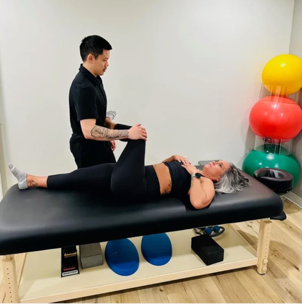 Spine And Joint Associates London — Chiropractors & Therapy photo 1 of 5