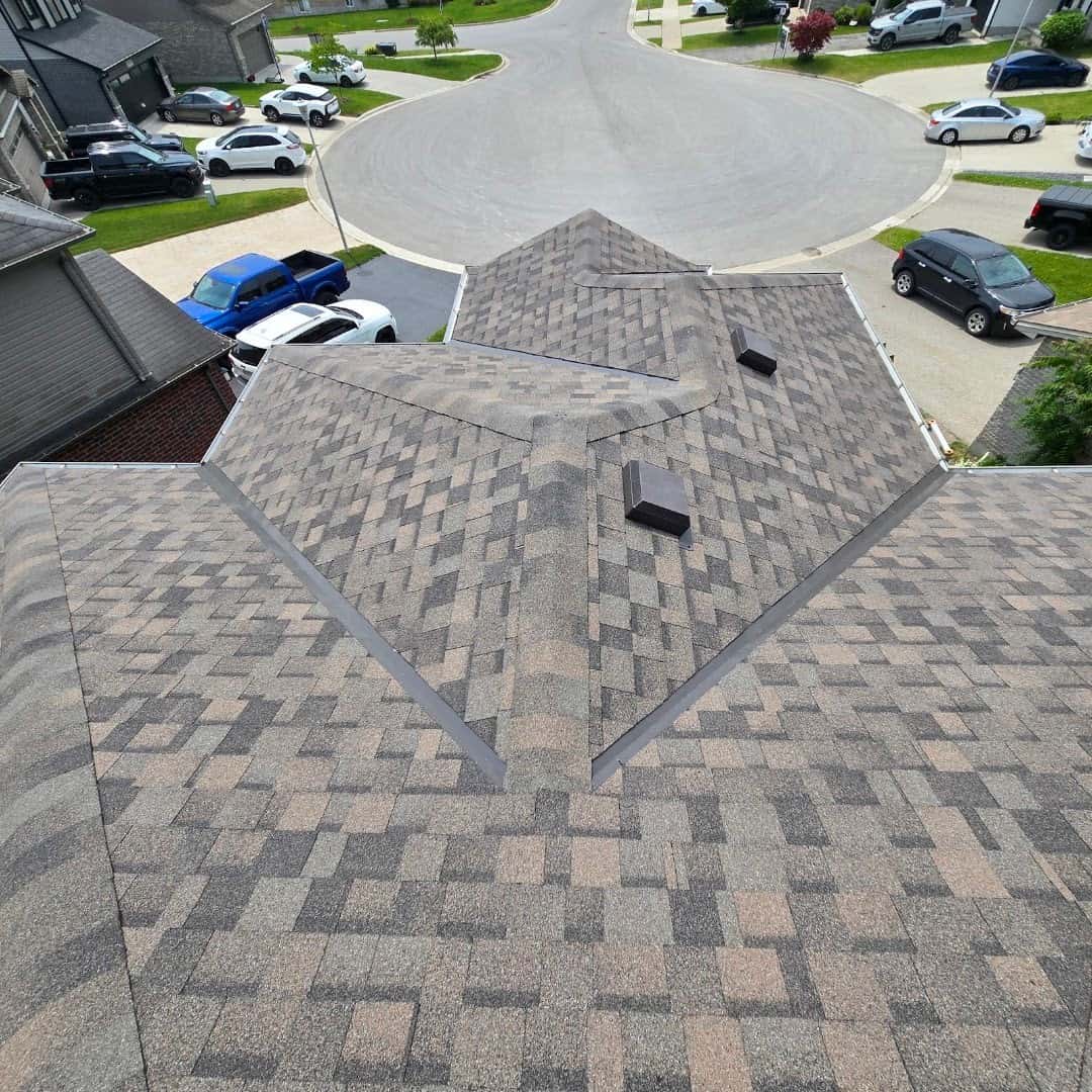 Advanced Level Homes — Roofers photo 1 of 5