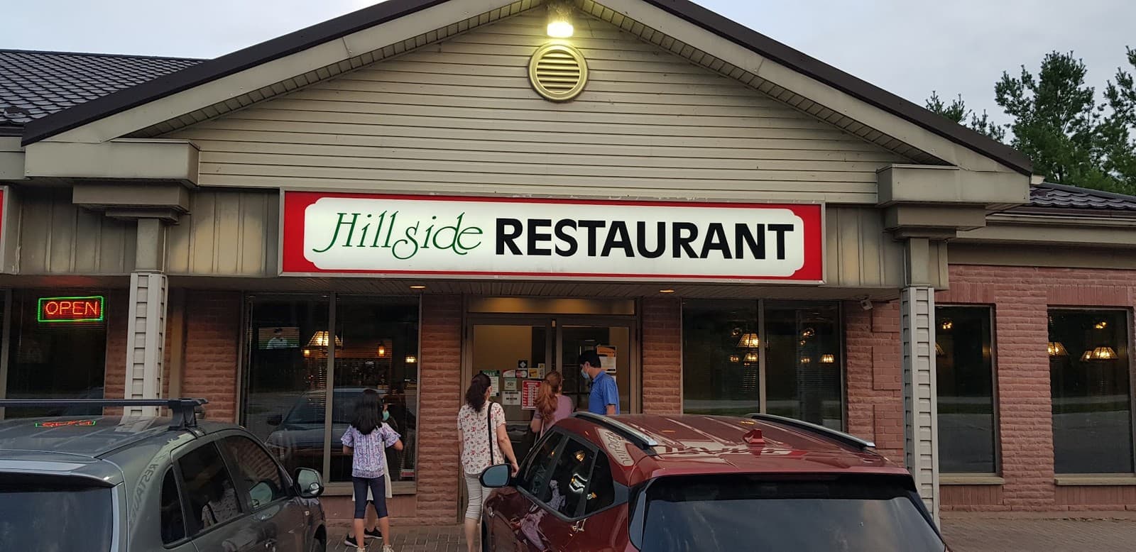 Hillside Restaurant & Pizza — Restaurants photo 1 of 4