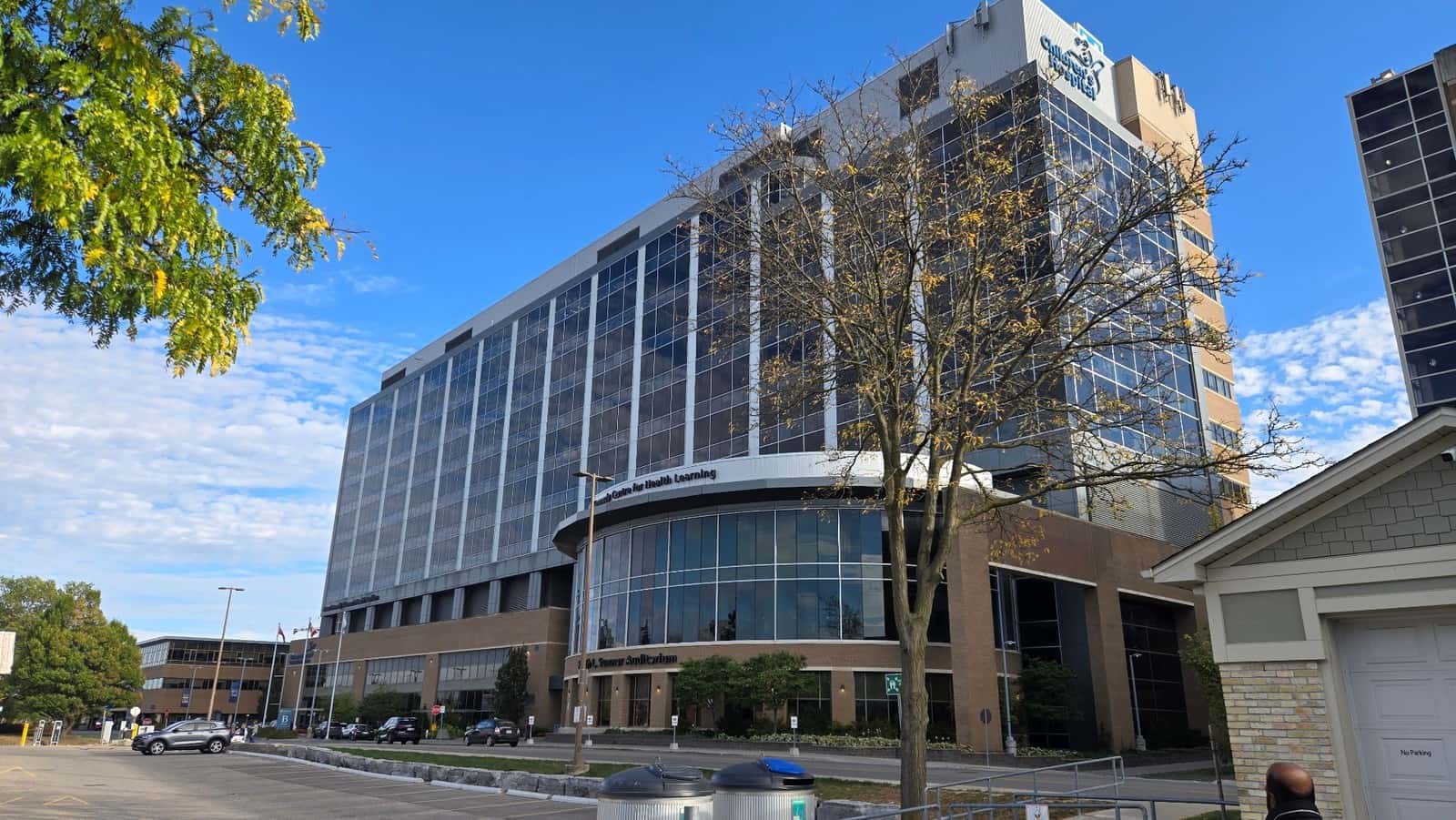 Victoria Hospital & Children's Hospital — Doctors & Medical photo 3 of 5
