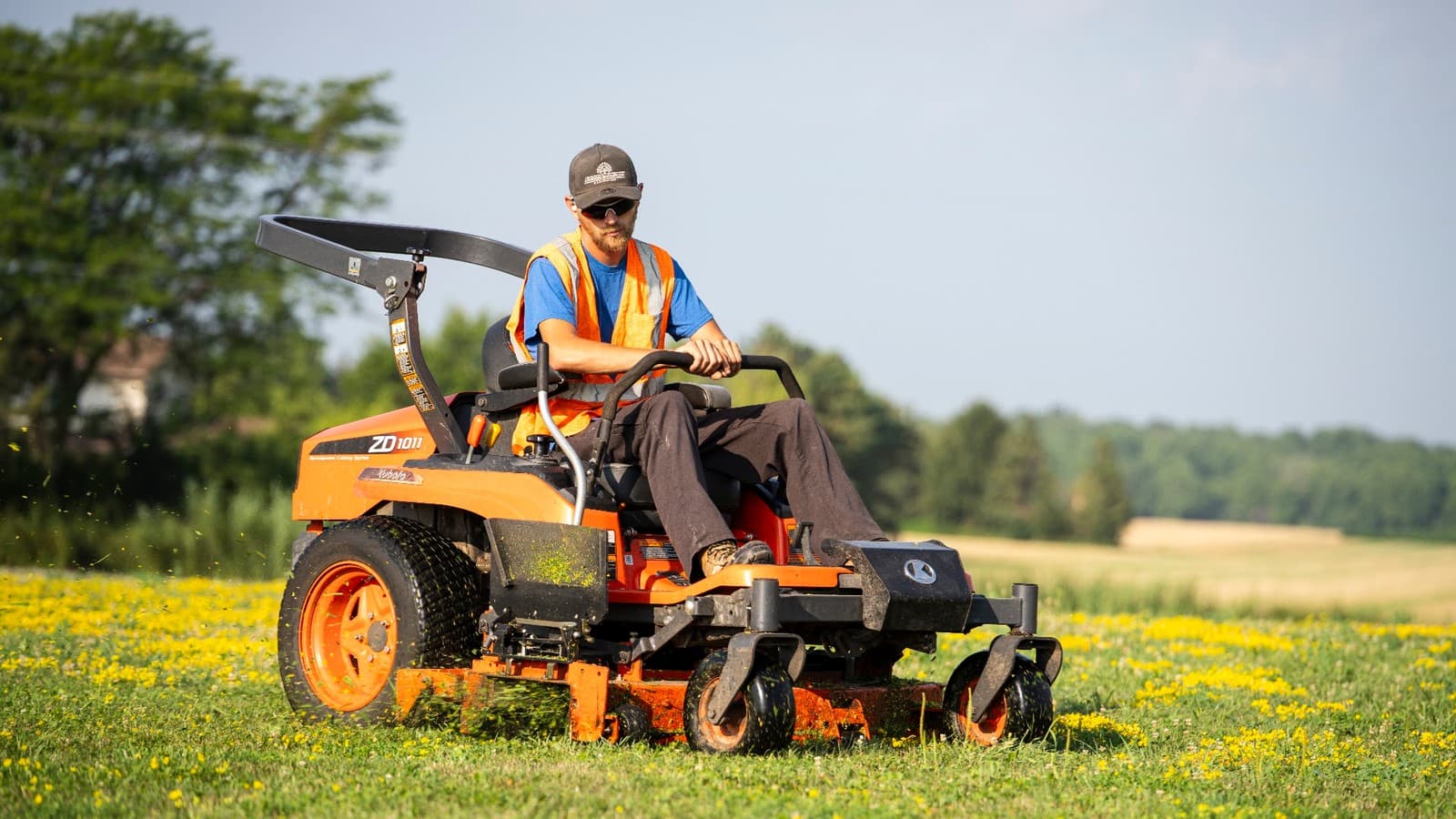 London Snowplow & Landscape — Lawn & Landscape photo 1 of 5