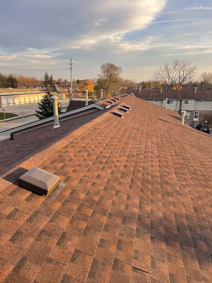 Meg Sim Roofing Inc. — Roofers photo 3 of 5
