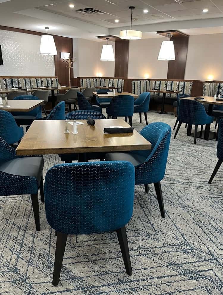 Vic's on Wellington & Bentley's Lounge