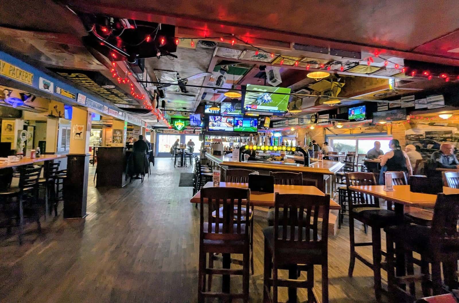 Tiger Jack's Bar & Grill — Bars & Breweries photo 3 of 4