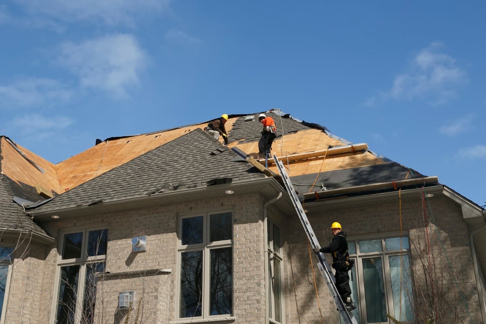 Murray Shaw Roofing — Roofers photo 1 of 5