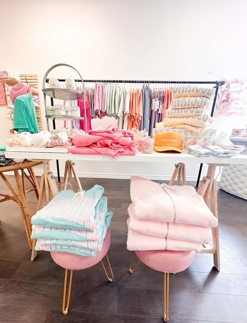 Dots and Baubles — Retail & Boutiques photo 2 of 5