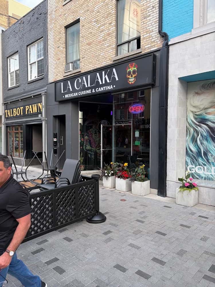 La Calaka Mexican Cuisine & Cantina