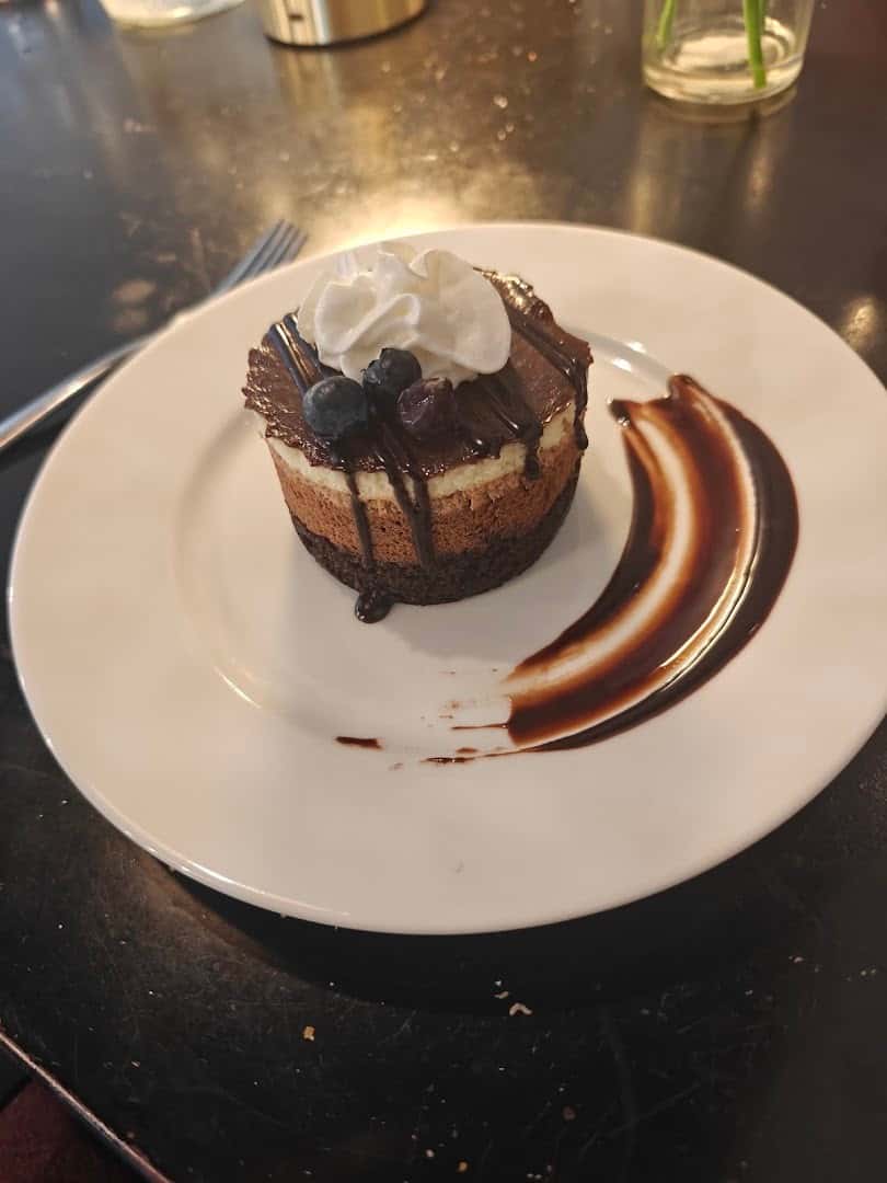 SEASONS Dining & Bar — Restaurants photo 3 of 5