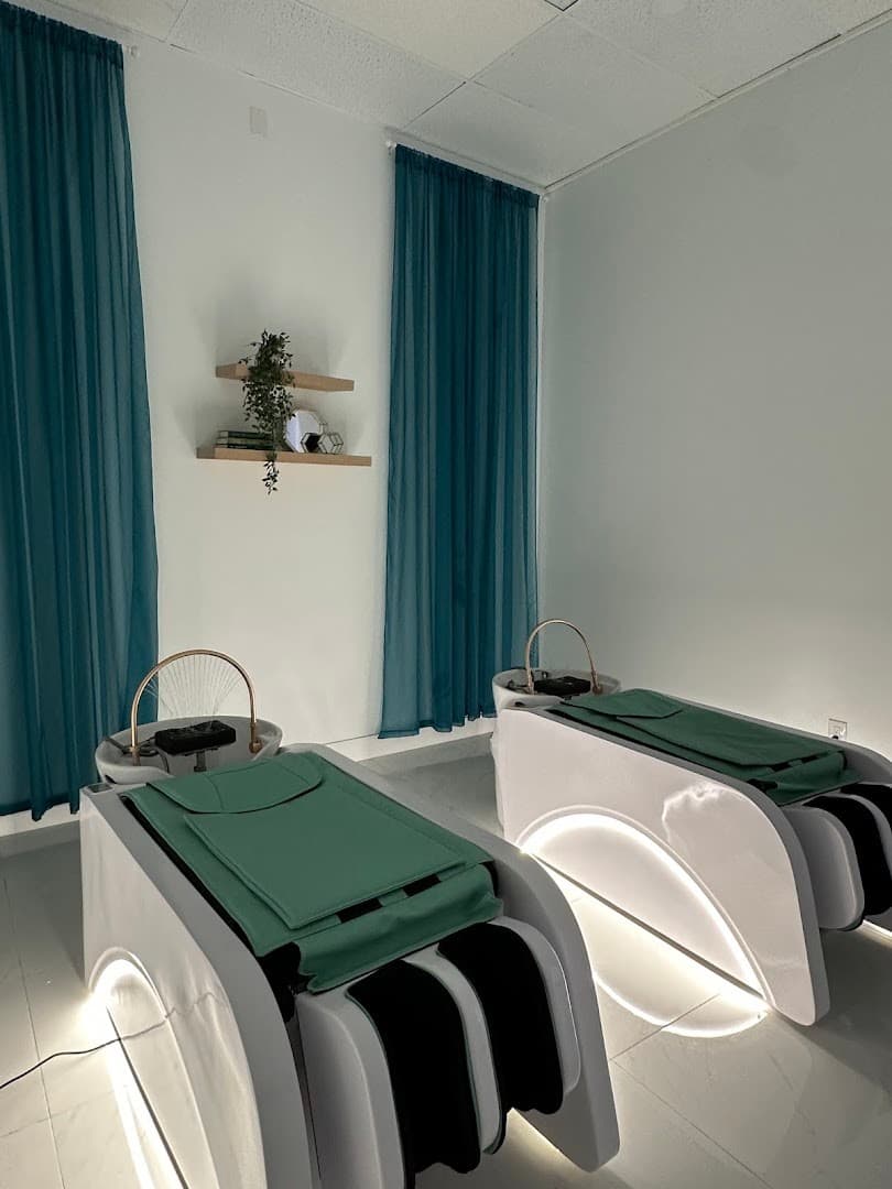 Juniper Beauty Spa — Nail Salons & Spas photo 1 of 5