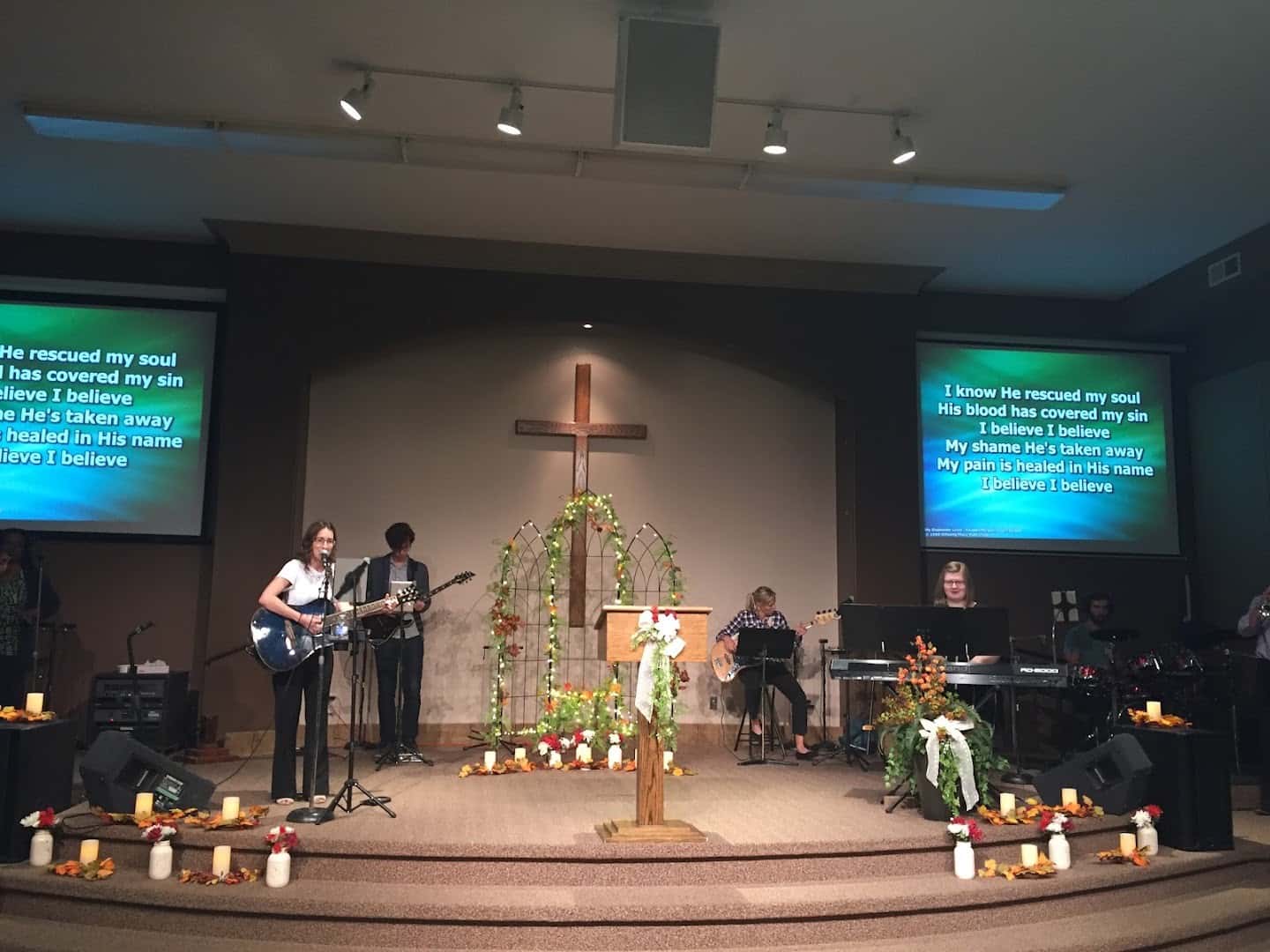 Church in the Oaks — Religious Organizations photo 3 of 4