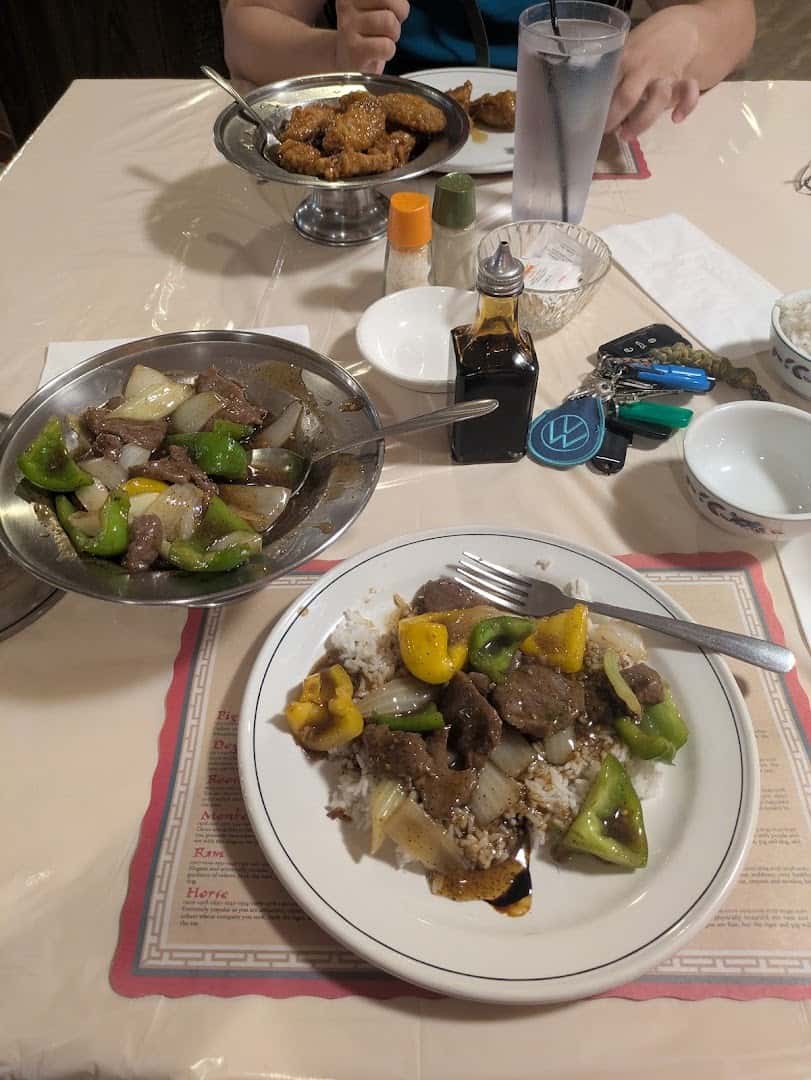 Shanghai Restaurant — Restaurants photo 2 of 5