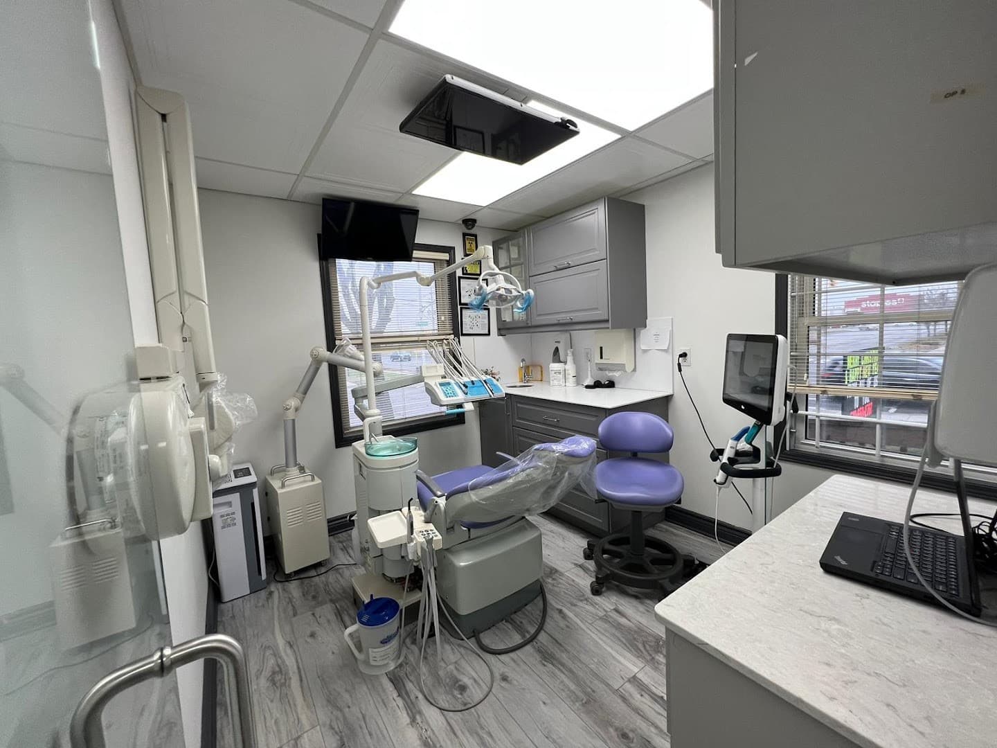 Cosmo Dental Centre — Dentists photo 1 of 3