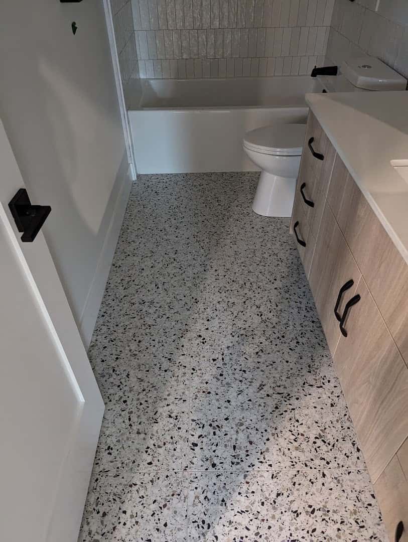 Major Renovation and Tiling Inc — Home Builders & Remodelers photo 3 of 5