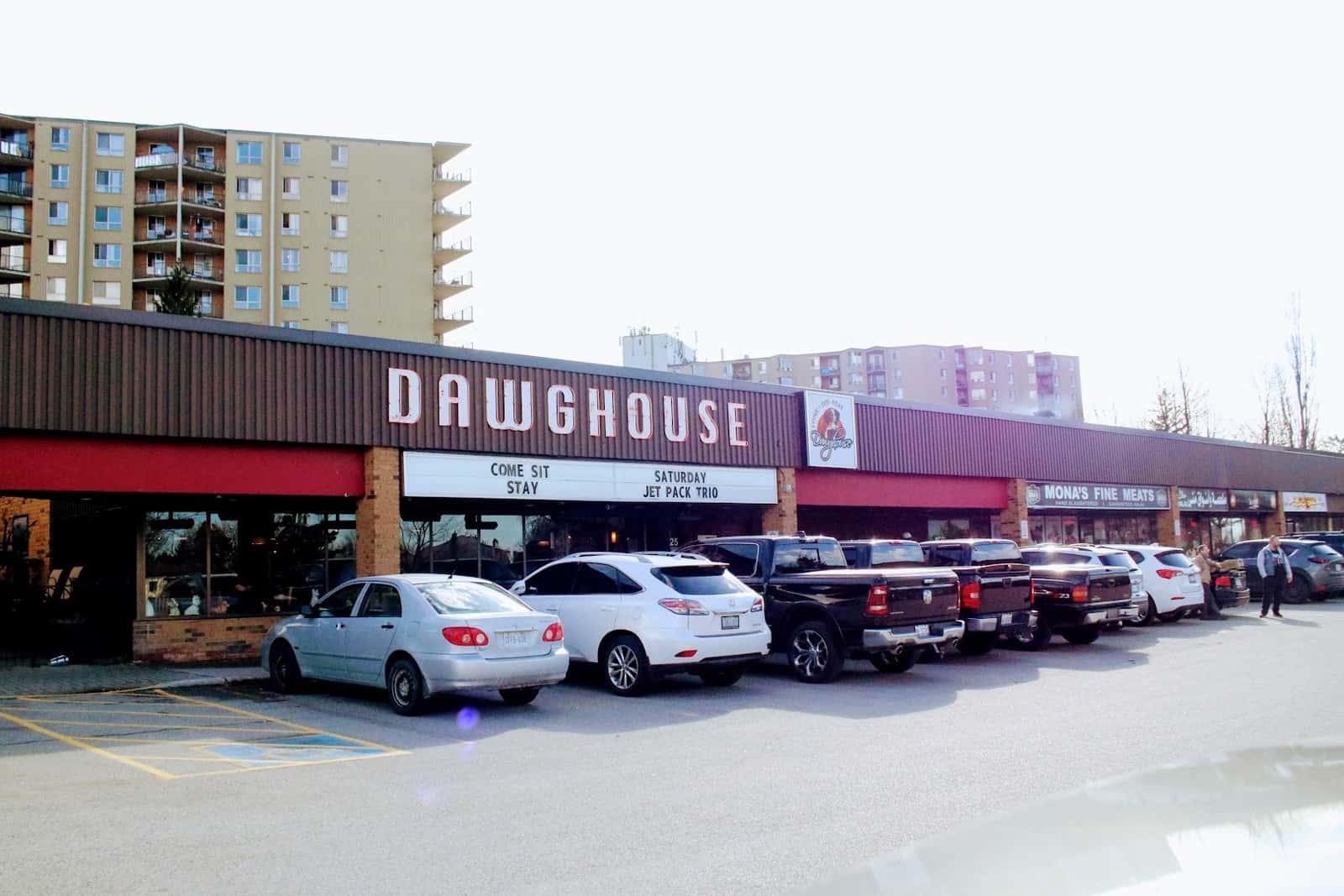 Dawghouse Pub & Eatery — Bars & Breweries photo 1 of 5