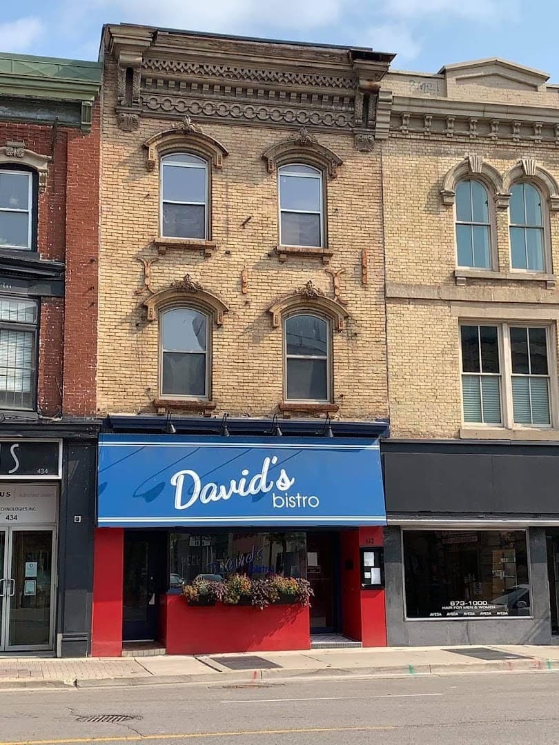 David's Bistro — Restaurants photo 1 of 5