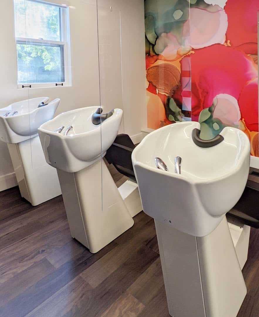 Limeblu — Hair Salons & Barbers photo 3 of 5