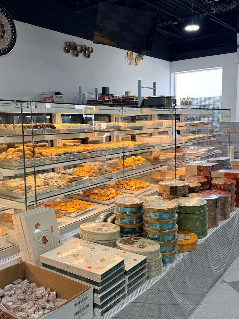 Aryana Supermarket — Retail & Boutiques photo 3 of 4