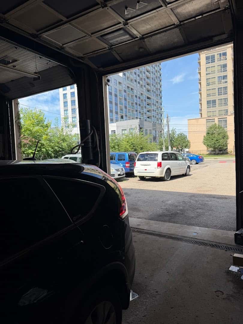 London Car Fix — Auto Services photo 3 of 4