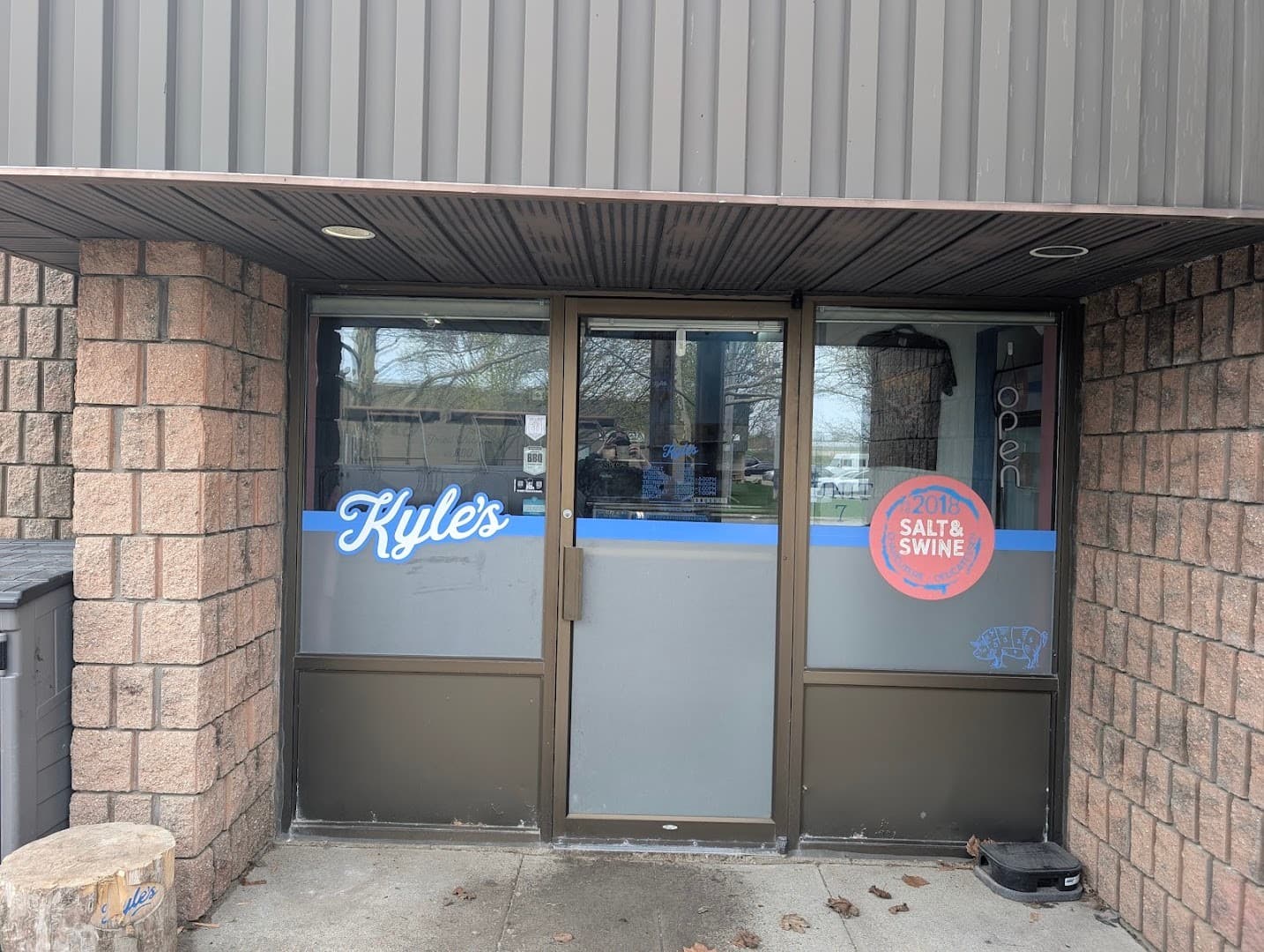 Kyle's Fried Chicken + BBQ — Restaurants photo 1 of 5