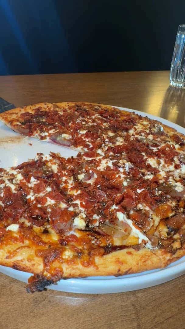 Tuscanos Pizzeria & Bistro — Restaurants photo 2 of 5