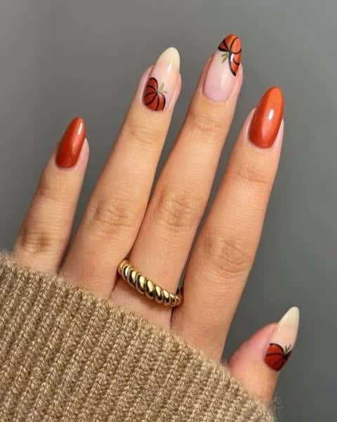 Unique Nails (Strathroy)